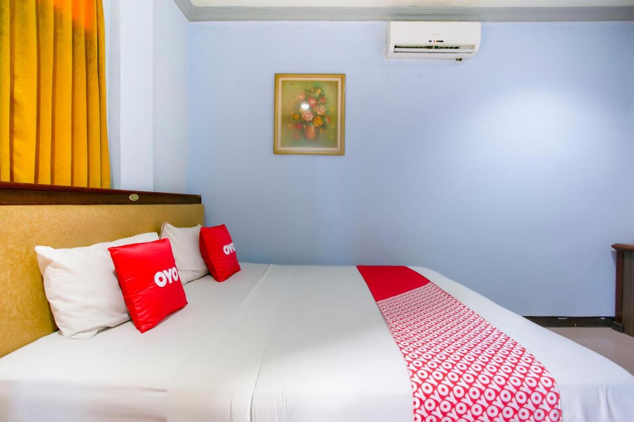 Oyo 3031 Hotel Regenerasi Banjarmasin  Exterior photo